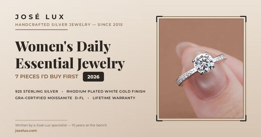 Women's Daily Essential Jewelry: 7 Pieces I'd Buy First (2026)