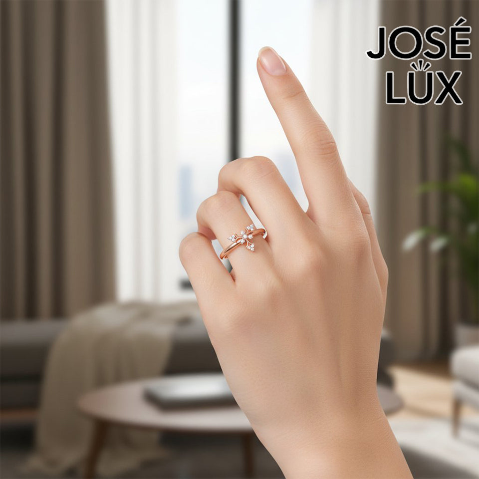 Handmade Moissanite Starburst Cluster Ring — 10K & 14K Gold, GRA Certified Moissanite