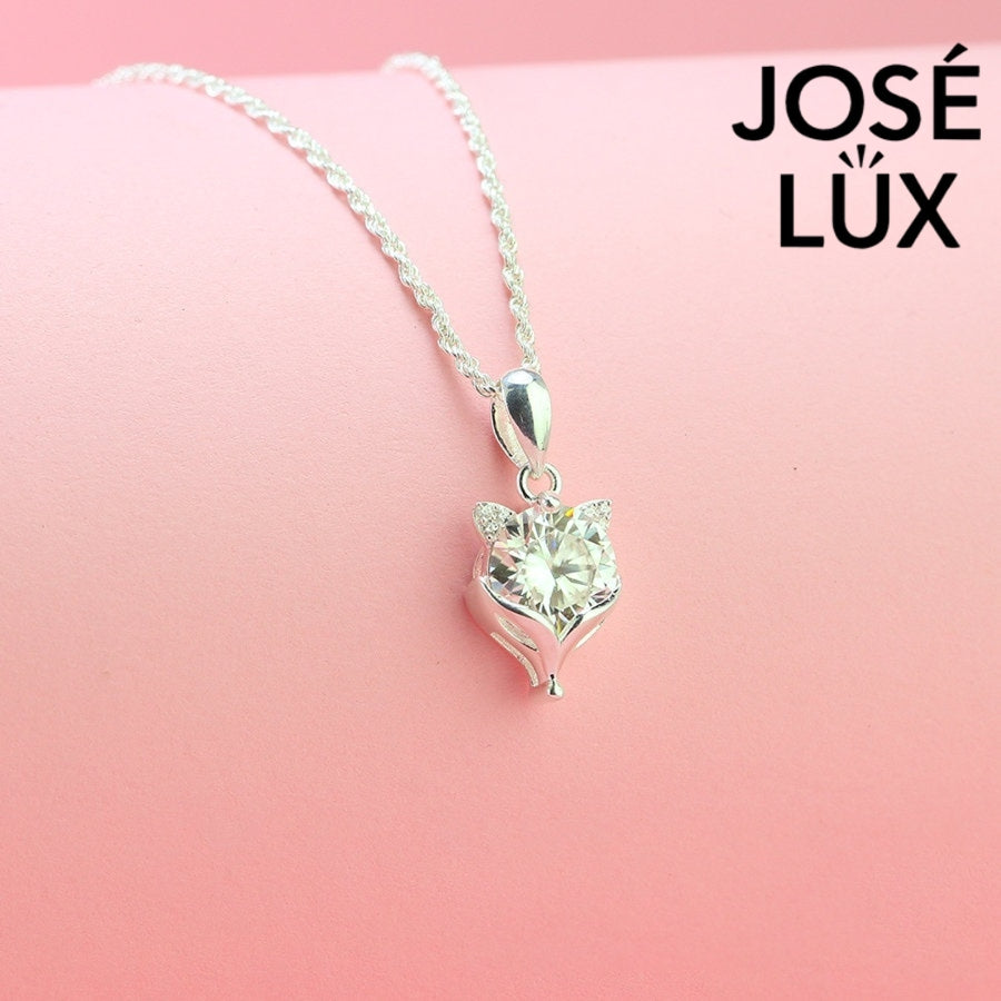 Adorable 2ct moissanite fox pendant combines playful animal charm with brilliant sparkle, thoughtfully designed in polished sterling silver for nature-loving jewelry enthusiasts.
