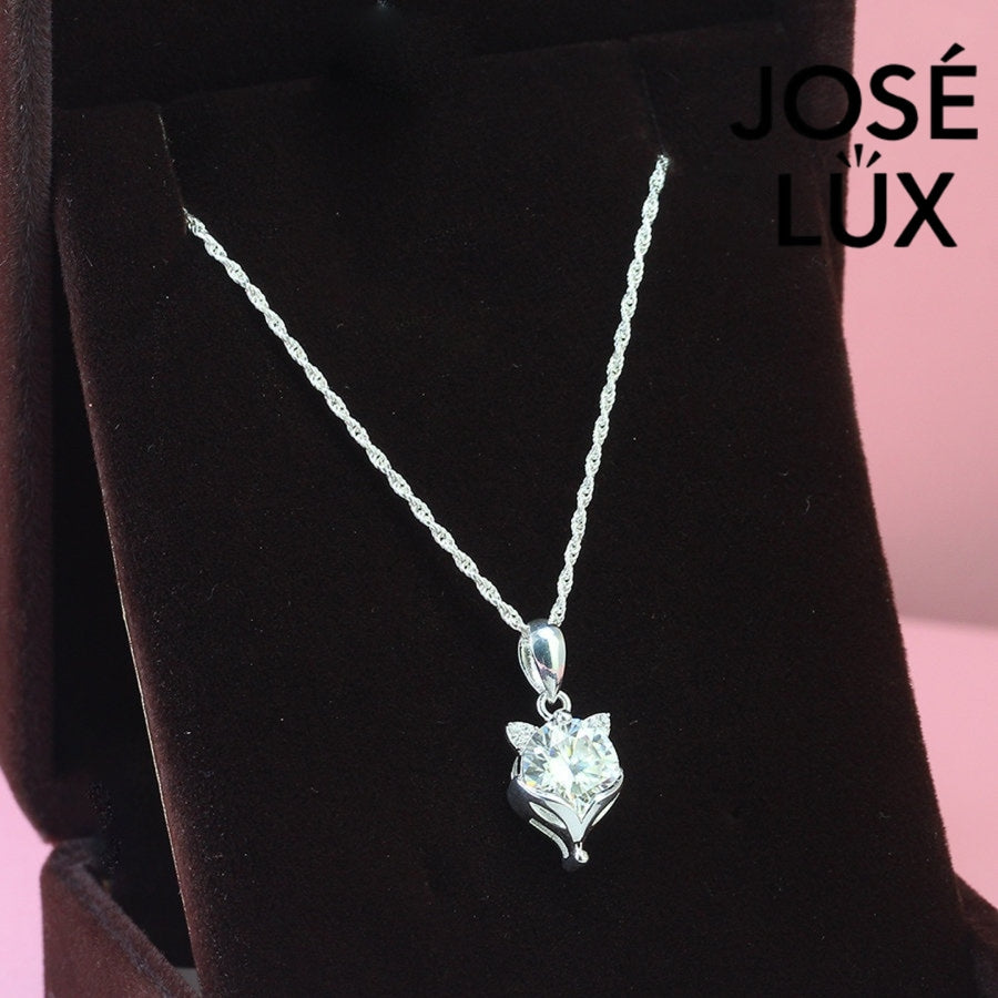 Adorable 2ct moissanite fox pendant combines playful animal charm with brilliant sparkle, thoughtfully designed in polished sterling silver for nature-loving jewelry enthusiasts.