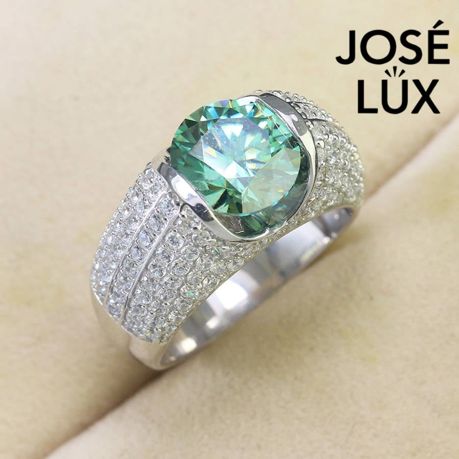 Men's Sterling Silver Green Moissanite Ring 4CT with Dome Pavé Band featuring a round-cut green moissanite in a half-bezel setting and pavé accents.