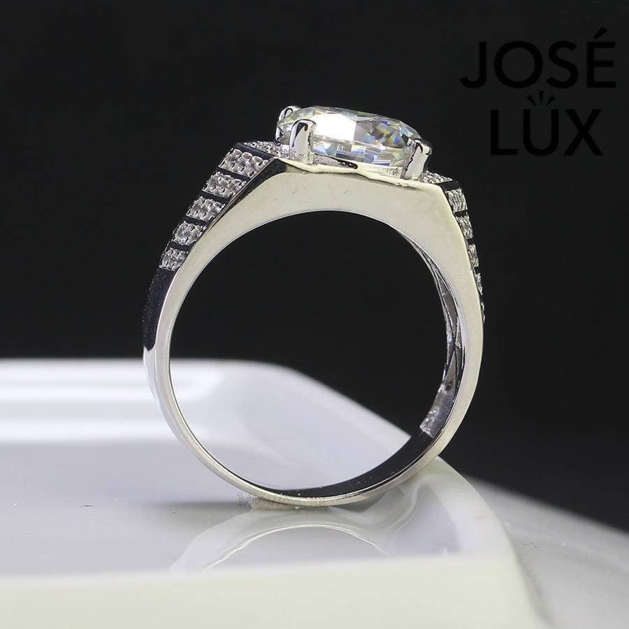 Profile view of Men's Sterling Silver Moissanite Ring 4CT with Ribbed Pavé Band emphasizing the ring's height and elegant band curvature.